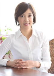 石井 さとこ 先生