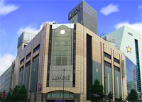 新宿ルミネ1 ホワイトホワイト・ルミネ新宿店