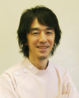 院長 : 吉田 松平